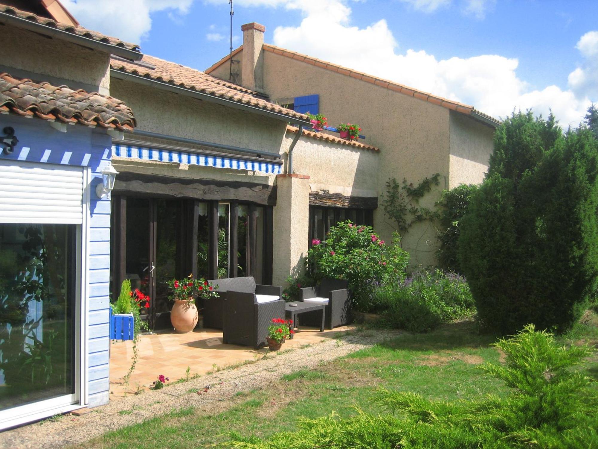 Bonneuil-MatoursLes Pierres Blanches住宿加早餐旅馆 外观 照片